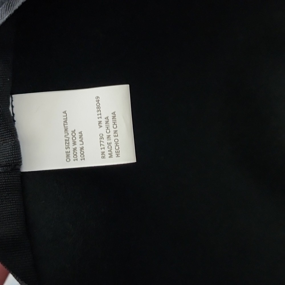 Black Wool Hat - Picture 3 of 4